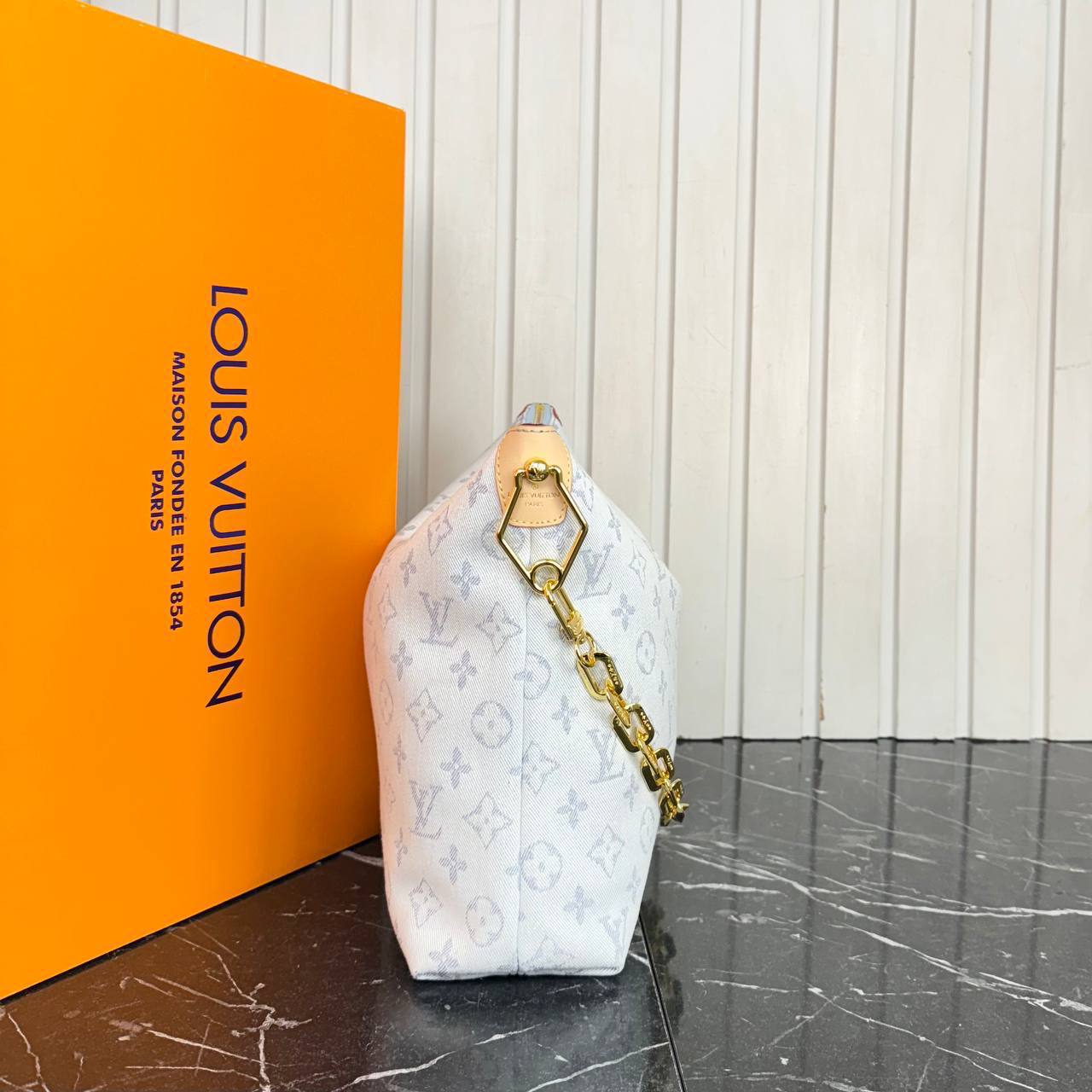 Louis Vuitton Coussin Hobo MM Denim