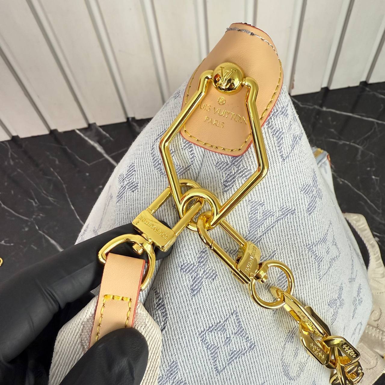 Louis Vuitton Coussin Hobo MM Denim