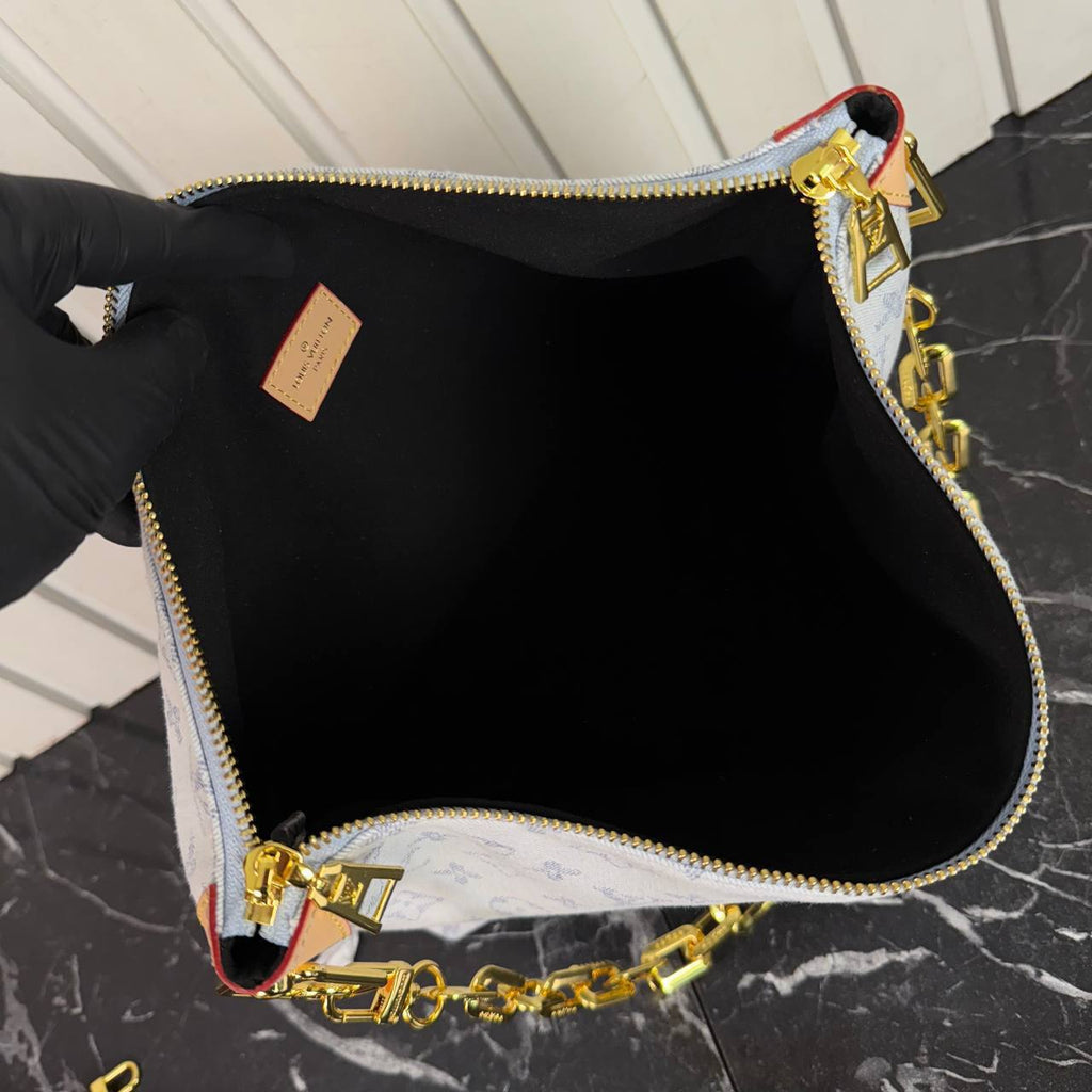 Louis Vuitton Coussin Hobo MM Denim