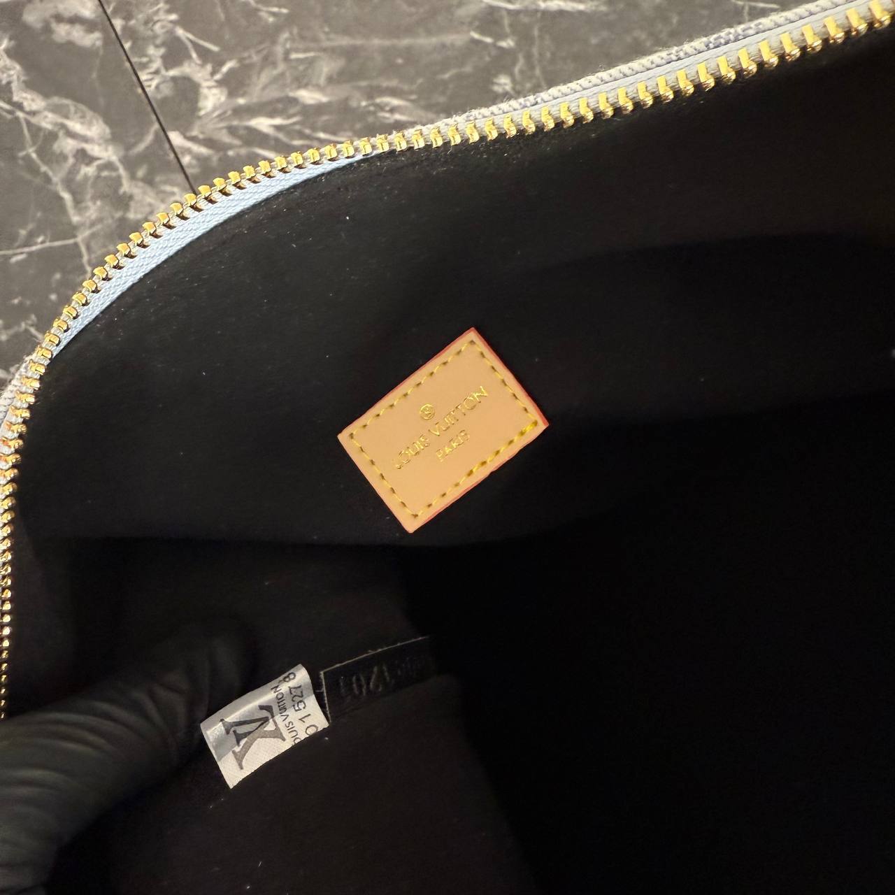 Louis Vuitton Coussin Hobo MM Denim
