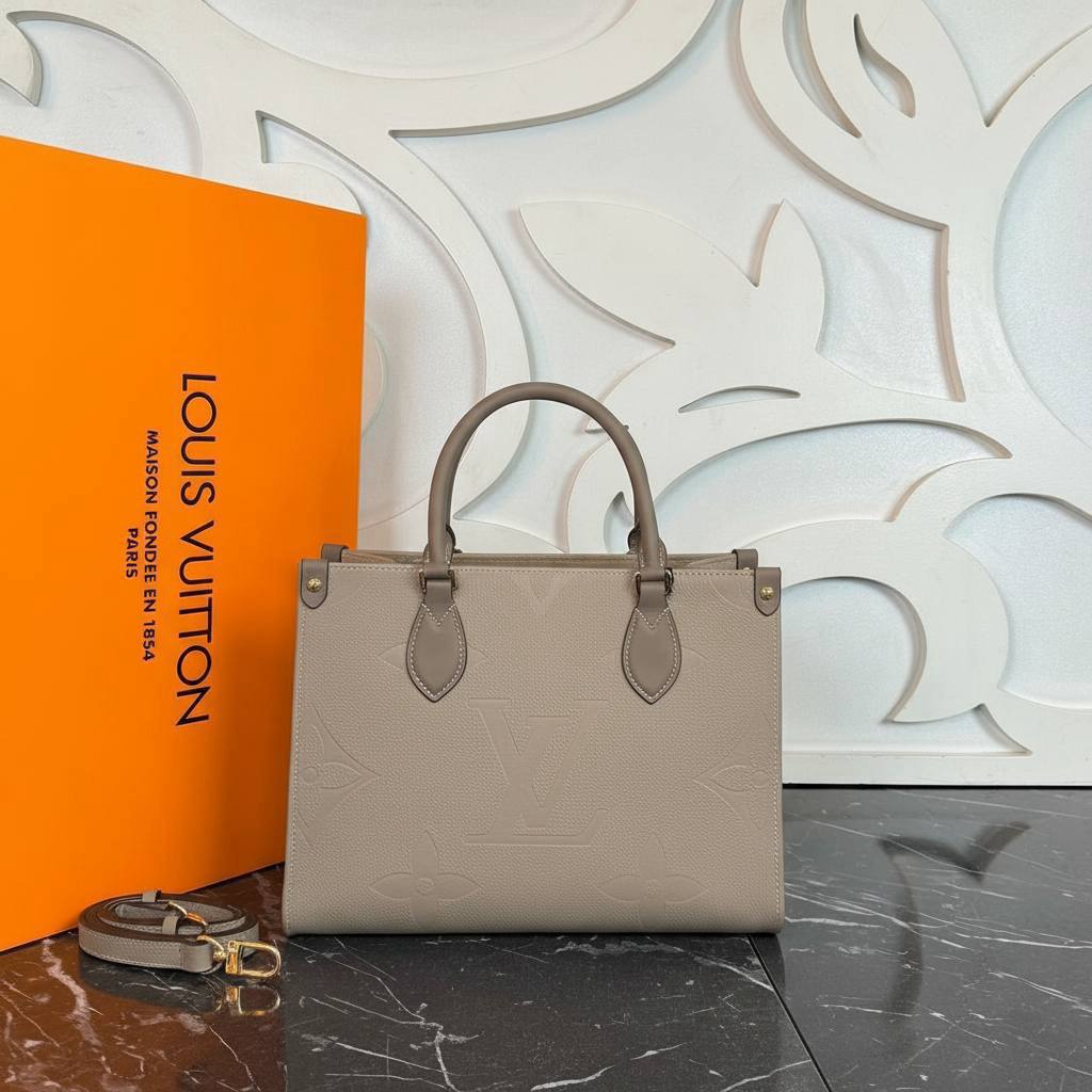 Louis Vuitton OnTheGo PM