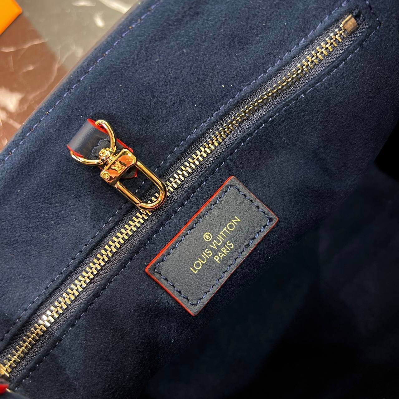 Louis Vuitton OnTheGo PM