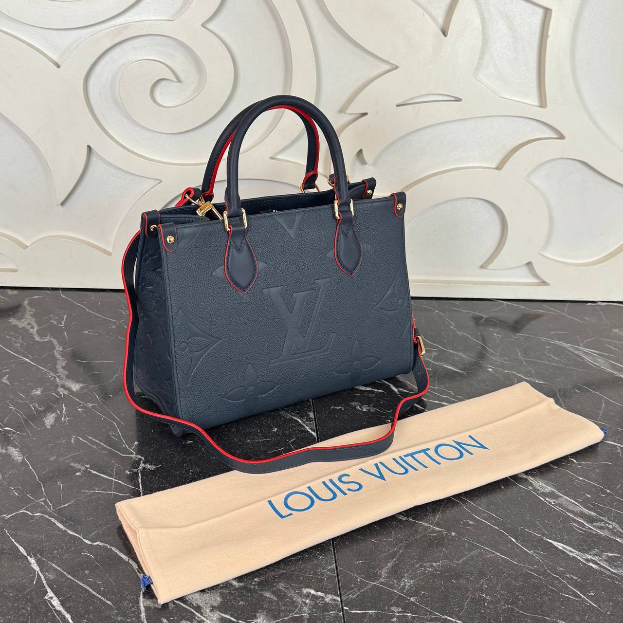 Louis Vuitton OnTheGo PM