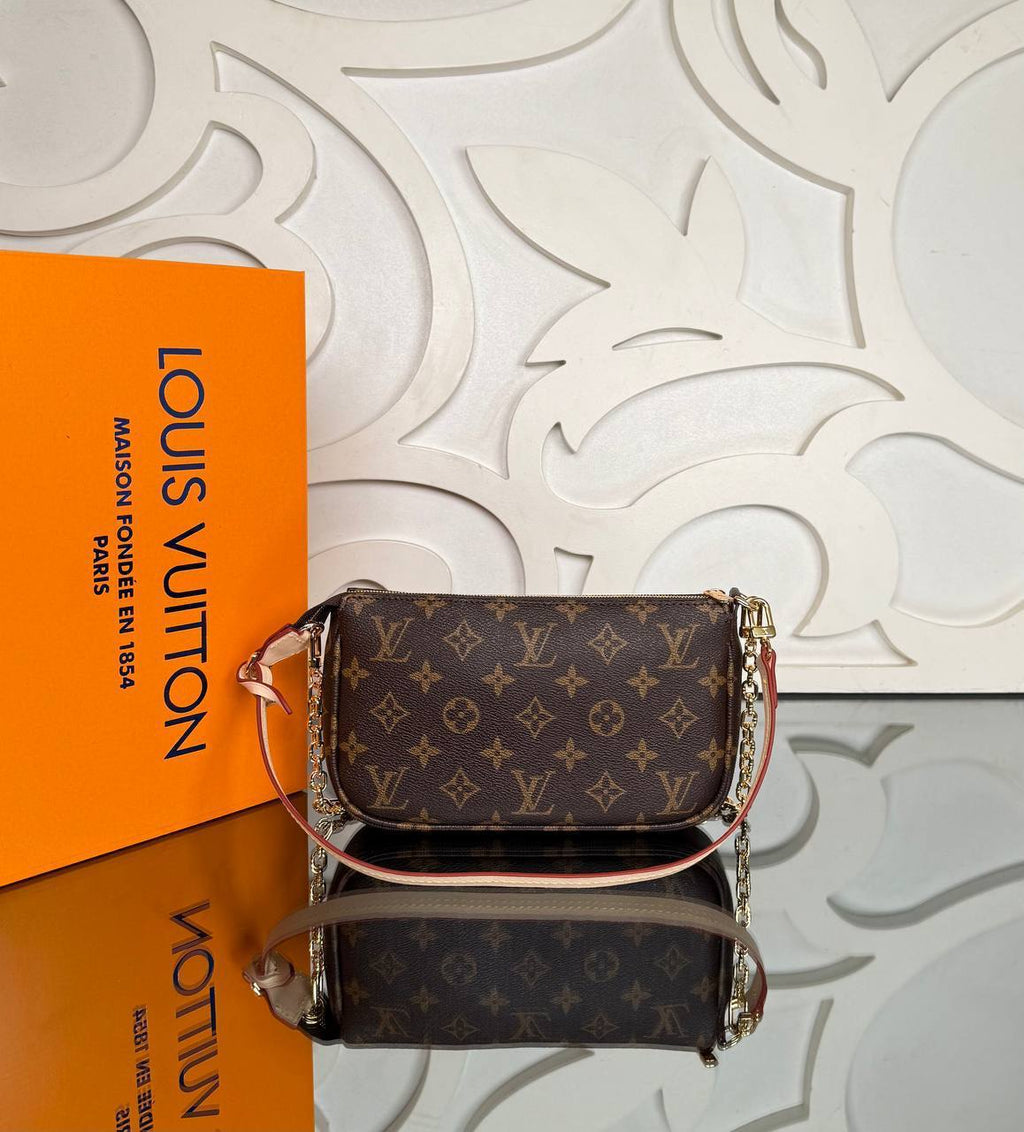 Louis Vuitton Pochette Accessories