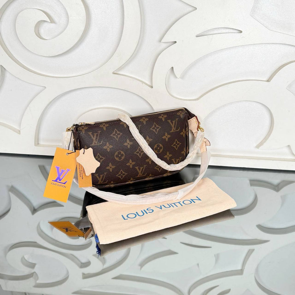 Louis Vuitton Pochette Accessories