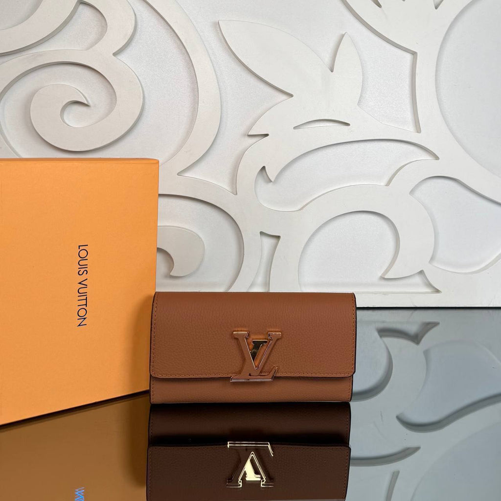 Louis Vuitton Capucines Wallet