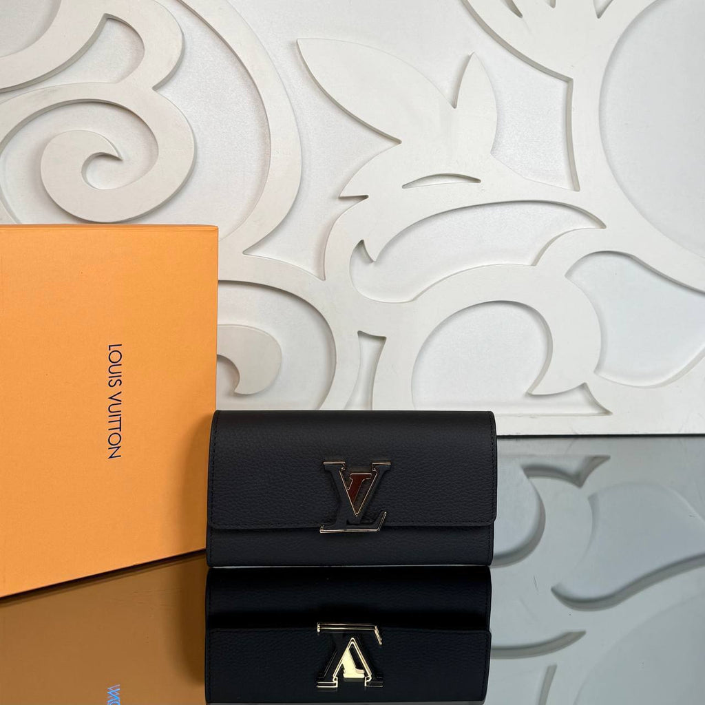 Louis Vuitton Capucines Wallet