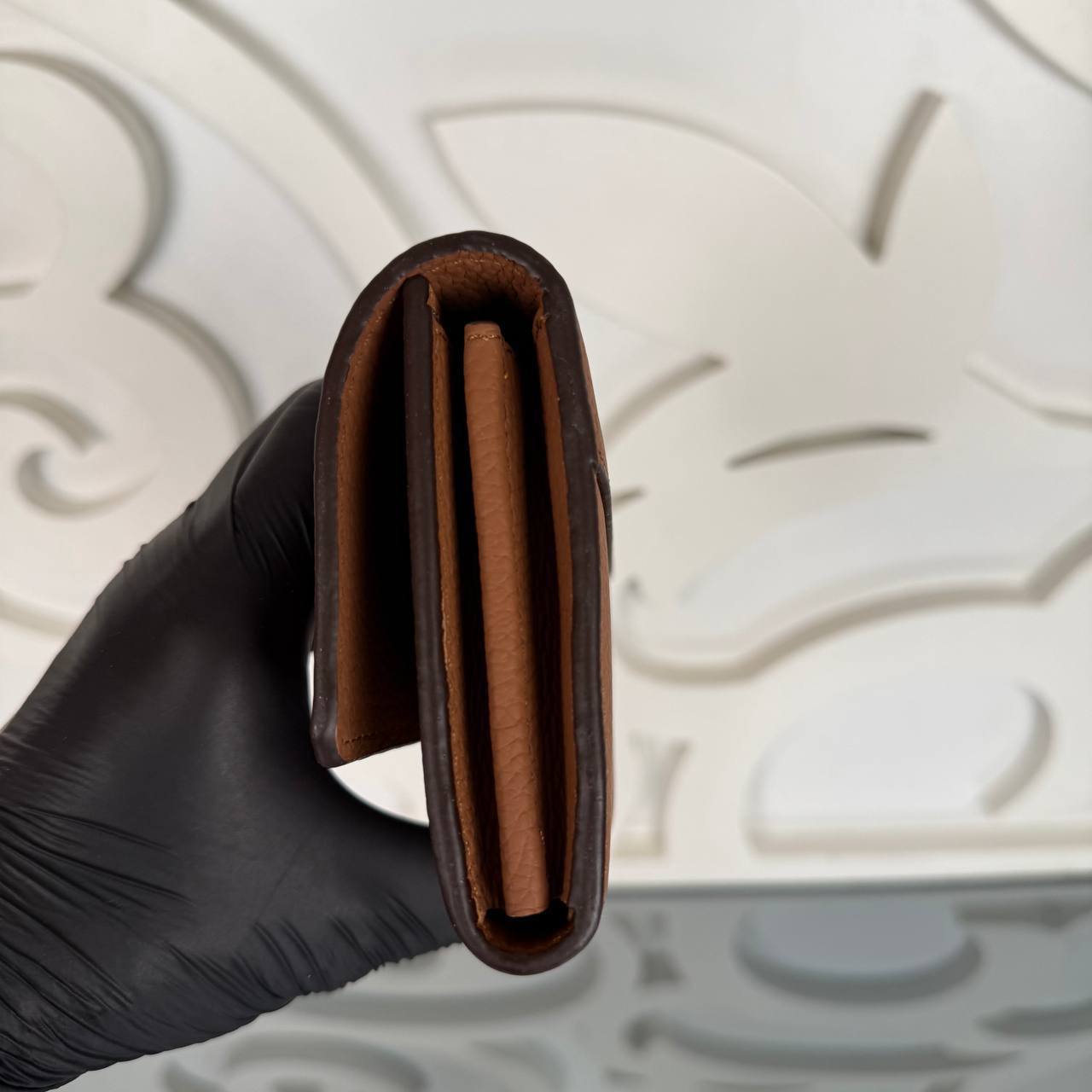 Louis Vuitton Capucines Wallet