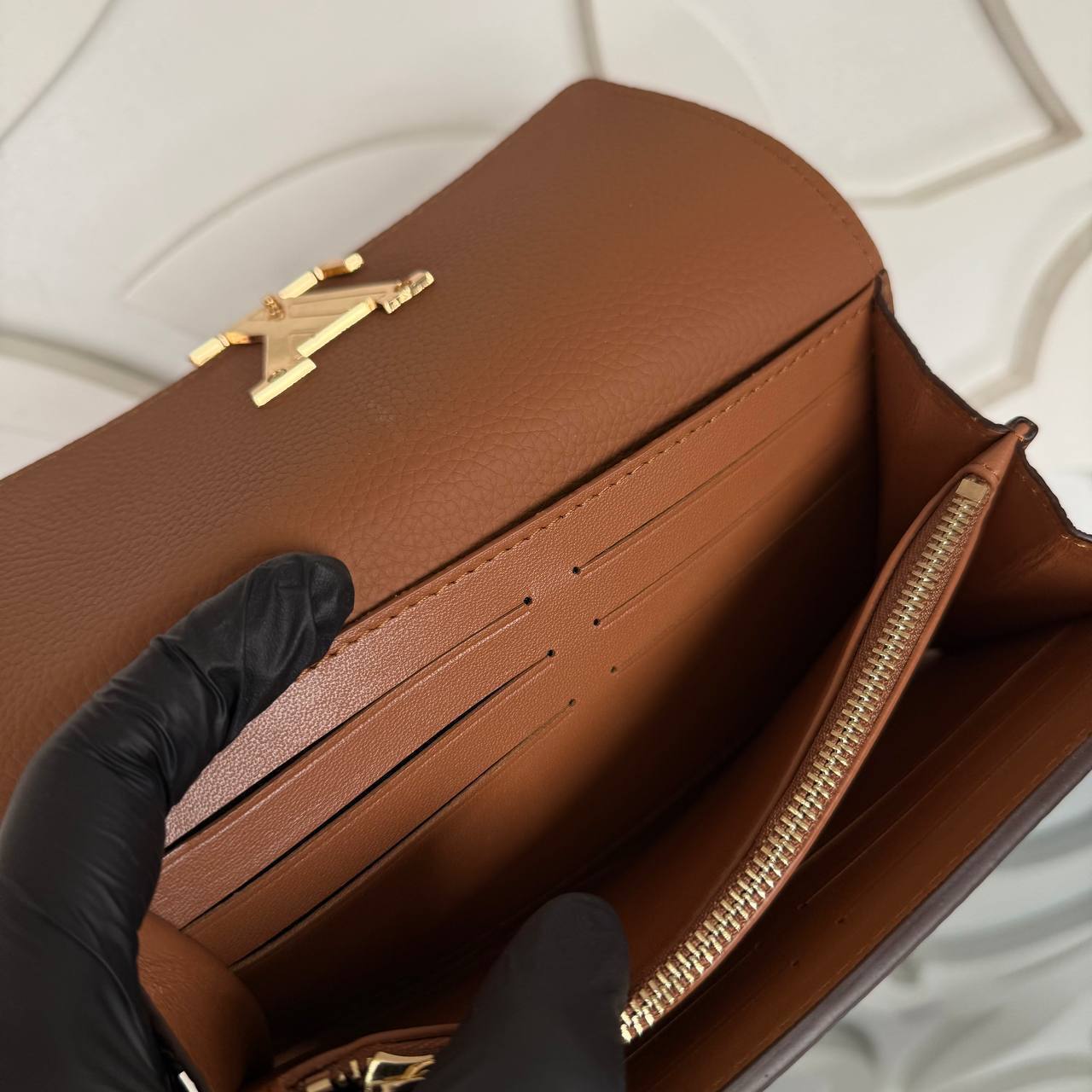 Louis Vuitton Capucines Wallet