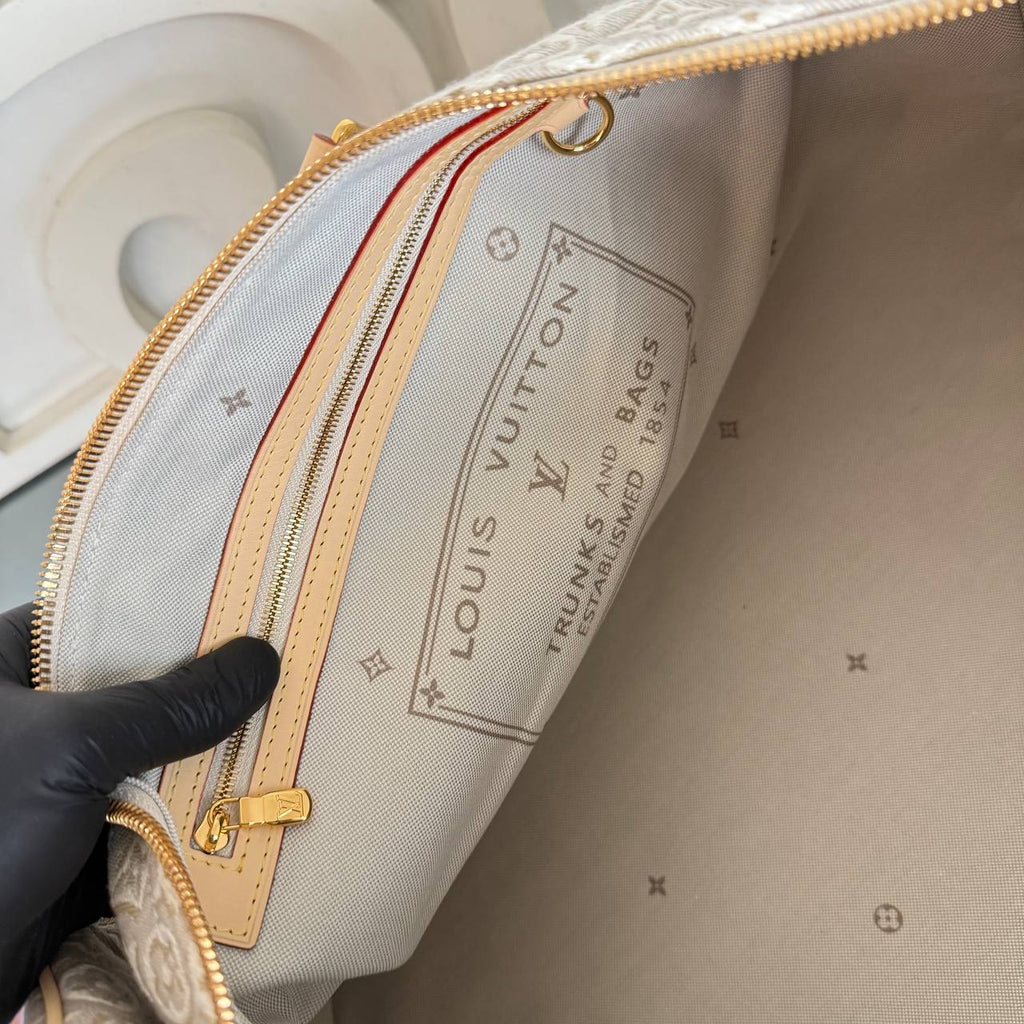 Louis Vuitton Keepall Bandouliere 45