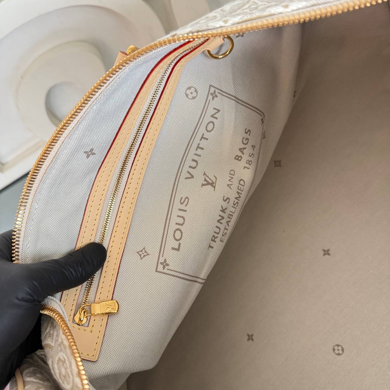 Louis Vuitton Keepall Bandouliere 45