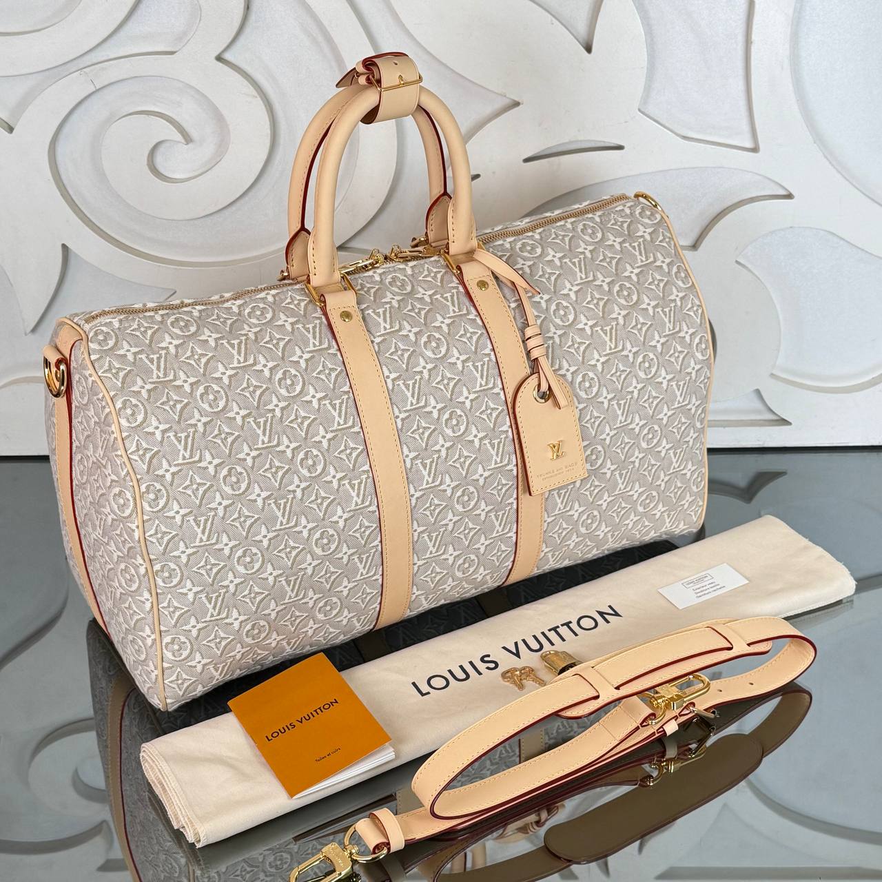 Louis Vuitton Keepall Bandouliere 45