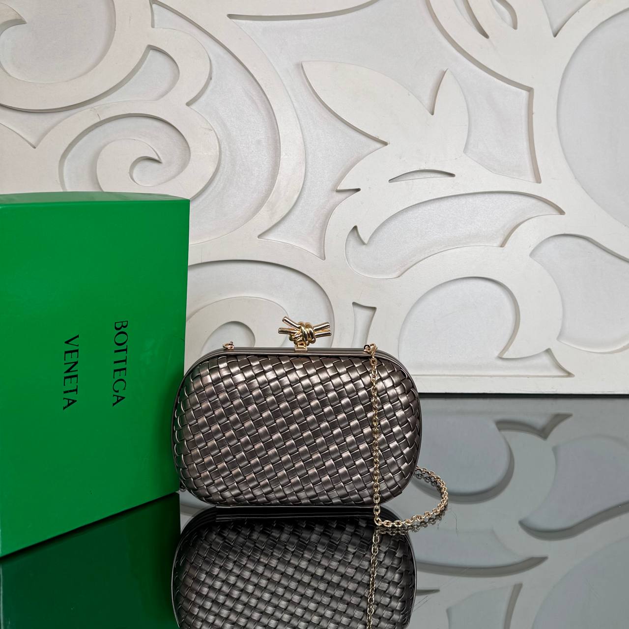 Bottega Veneta Plisse Knot Clutch Medium