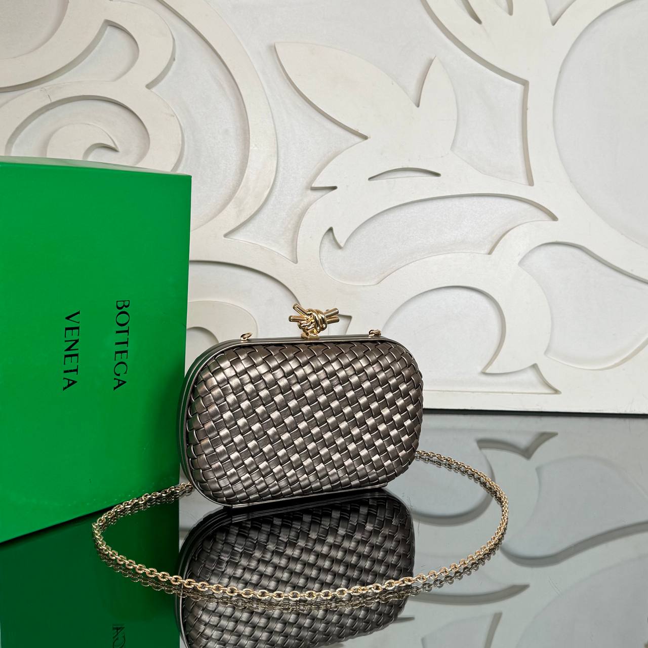 Bottega Veneta Plisse Knot Clutch Medium