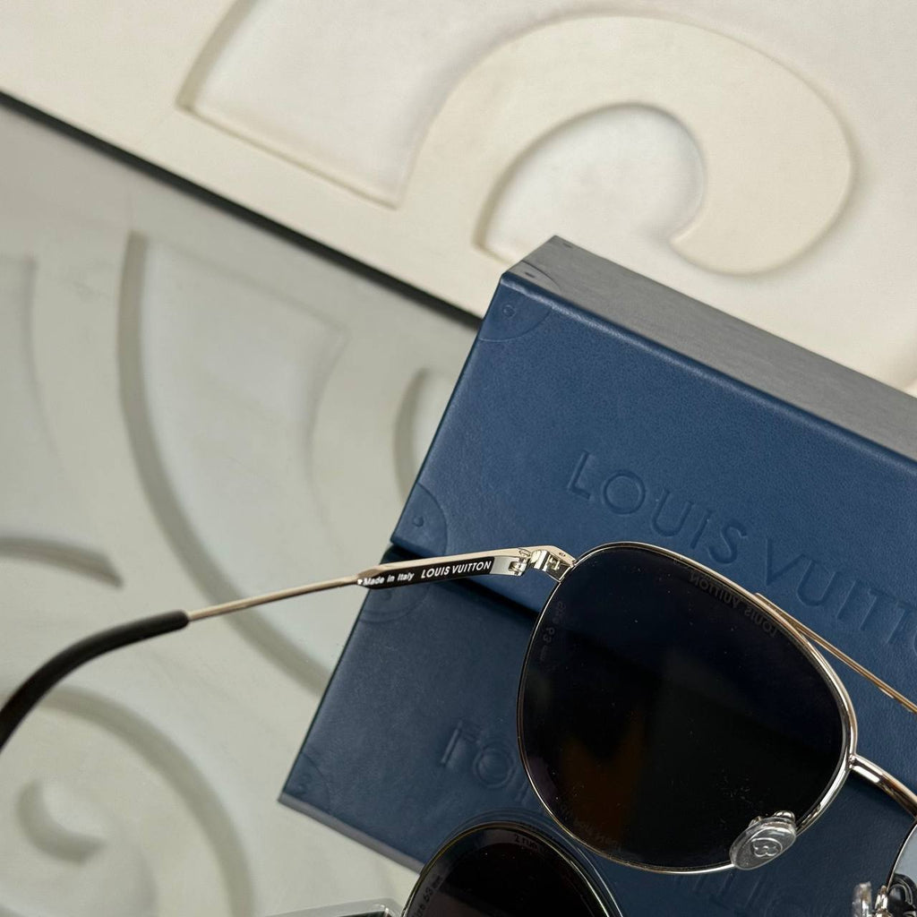 Louis Vuitton Supervision Metal Pilot Sunglasses