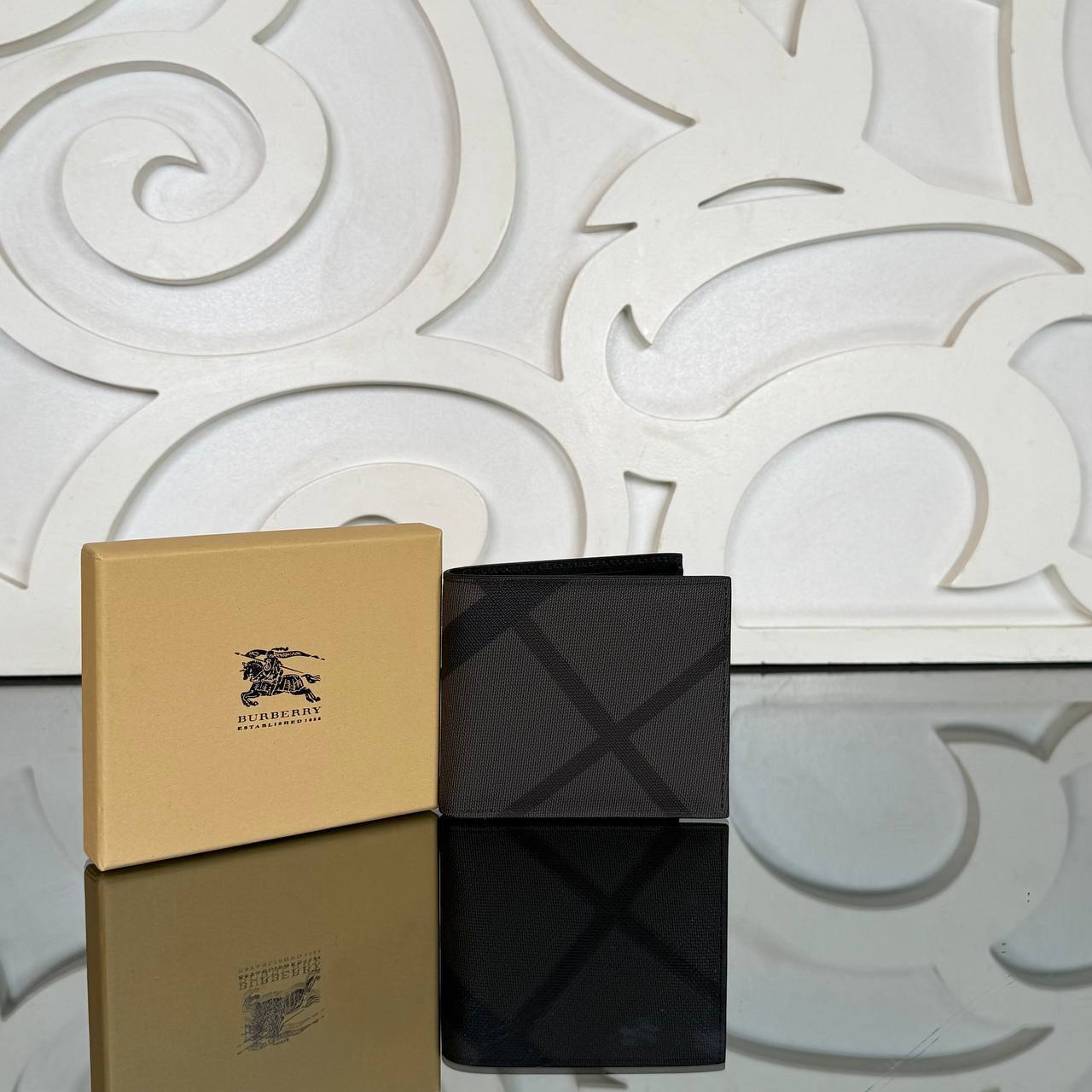 Burberry Folding Wallet