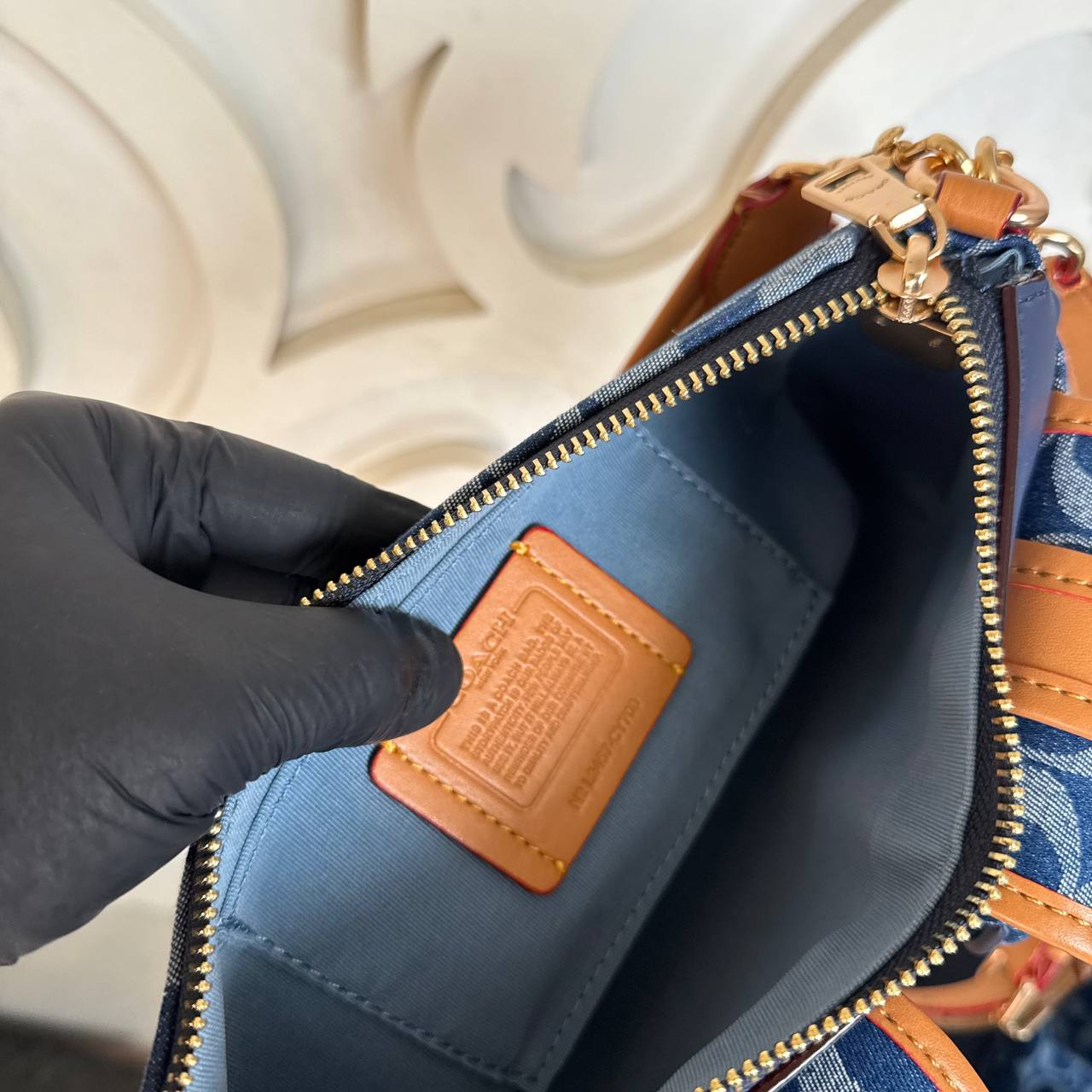 Coach Ashton Shoulder Bag