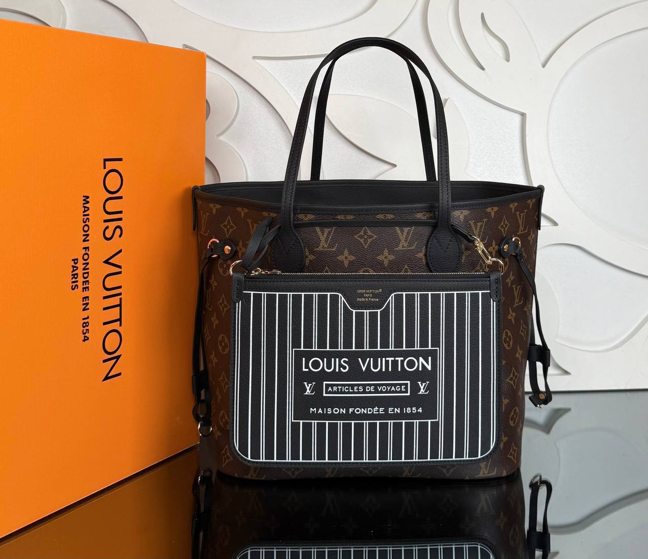 Louis Vuitton Neverfull Inside Out MM