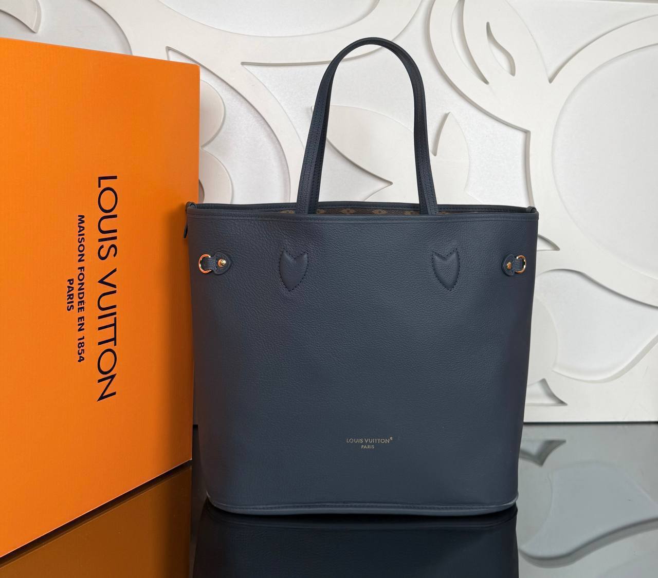 Louis Vuitton Neverfull Inside Out MM