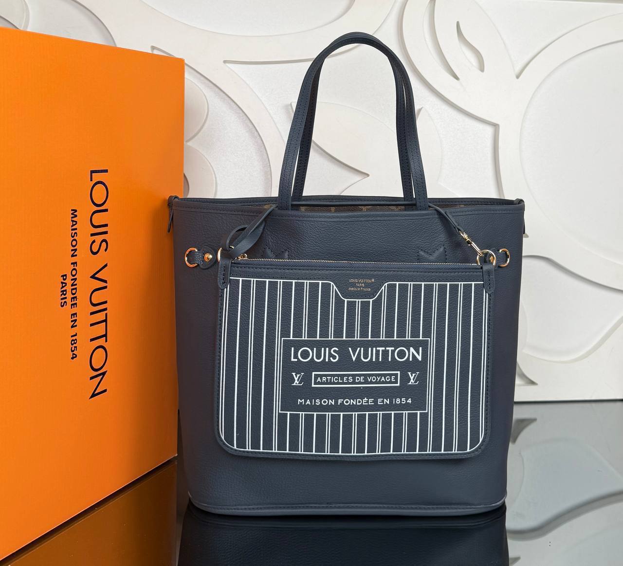 Louis Vuitton Neverfull Inside Out MM