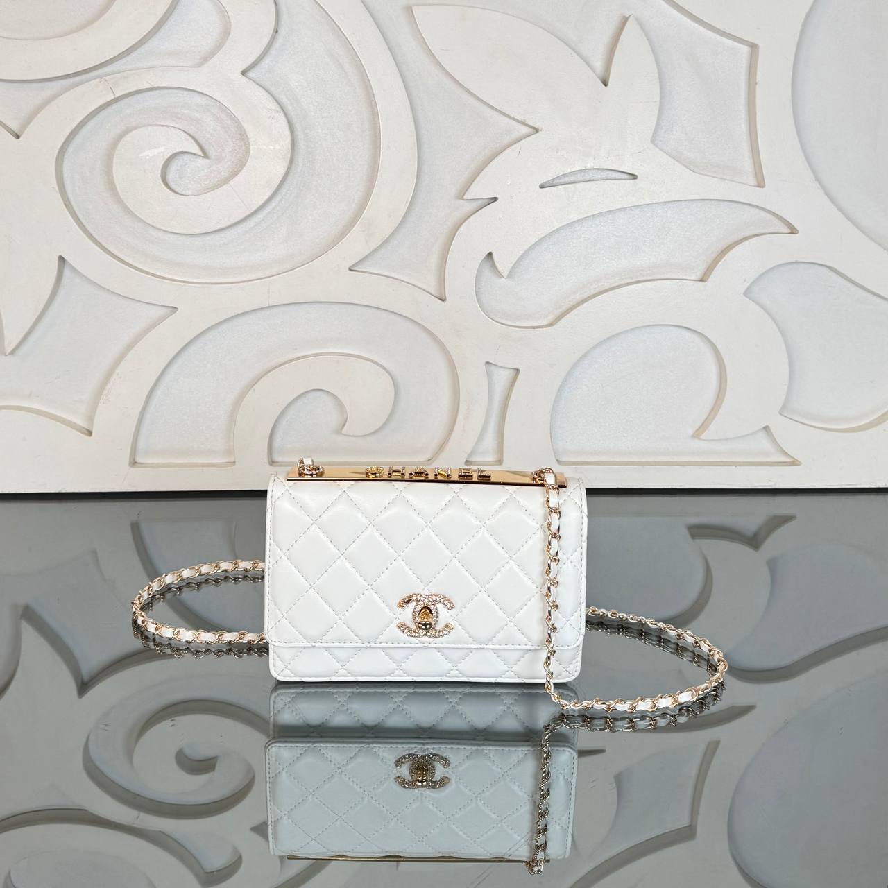 Chanel Coco Wallet on Chain with Crystal Embroidery