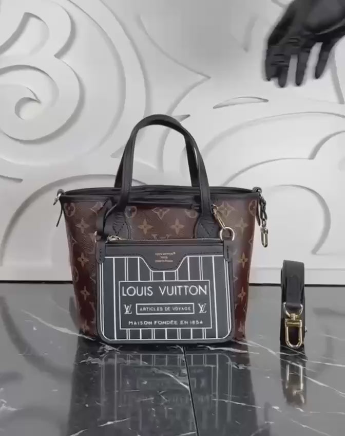 Louis Vuitton Neverfull Bandouliere Inside Out BB
