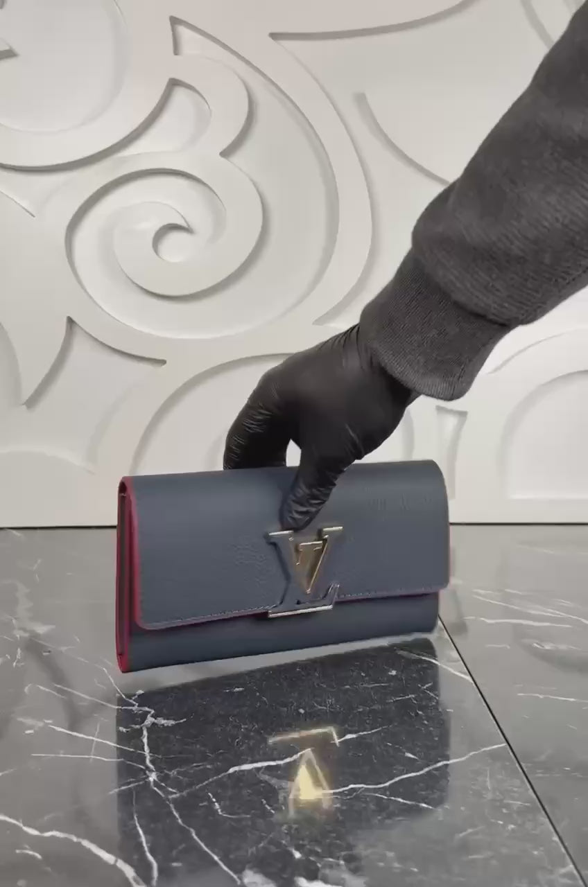 Louis Vuitton Capucines Wallet