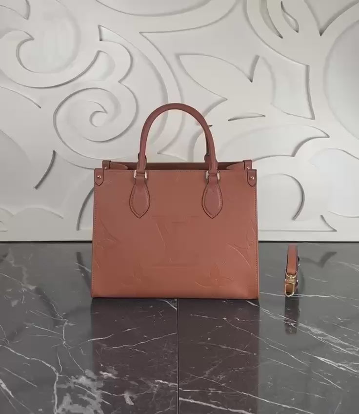Louis Vuitton OnTheGo PM